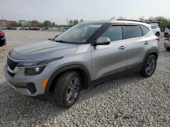  Salvage Kia Seltos
