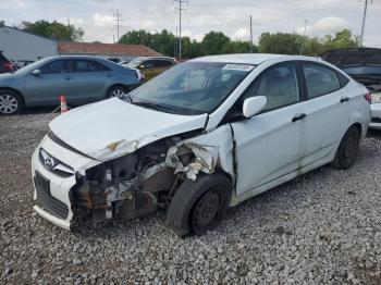  Salvage Hyundai ACCENT