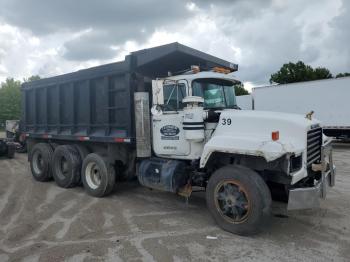 Salvage Mack Rd688s600