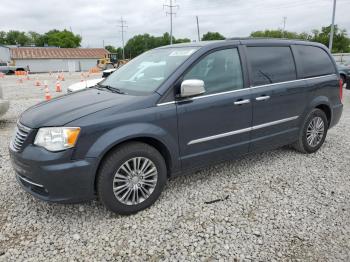  Salvage Chrysler Minivan