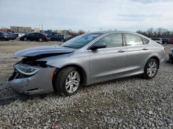  Salvage Chrysler 200