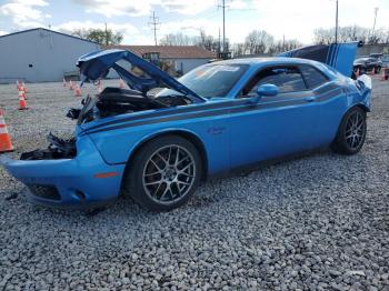  Salvage Dodge Challenger