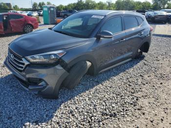  Salvage Hyundai TUCSON