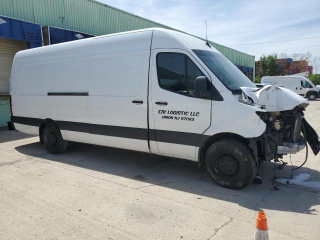  Salvage Mercedes-Benz Sprinter