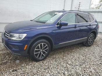  Salvage Volkswagen Tiguan