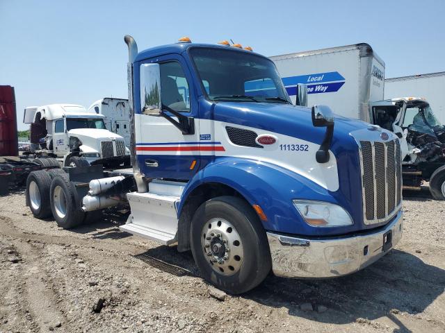  Salvage Peterbilt 579
