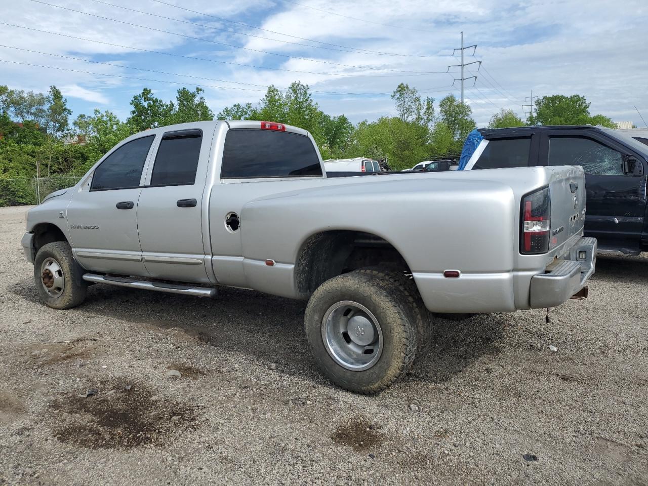 Dodge Ram 3500 St Image 3