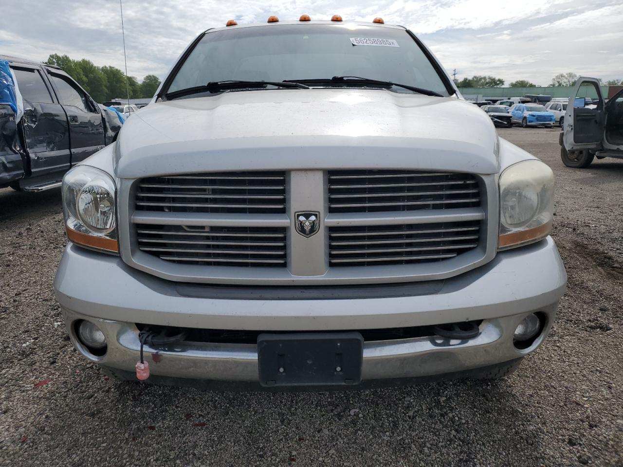 Dodge Ram 3500 St Image 8