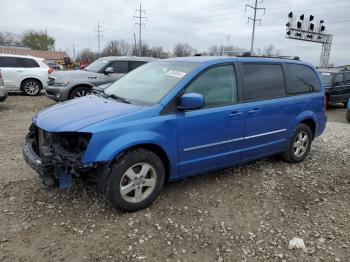  Salvage Dodge Caravan