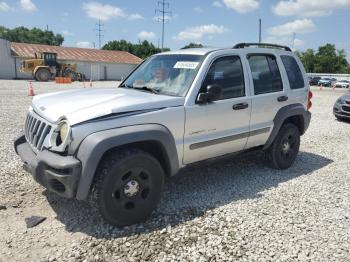  Salvage Jeep Liberty