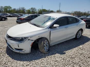  Salvage Chrysler 200