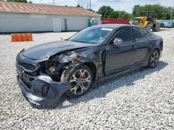  Salvage Kia Stinger