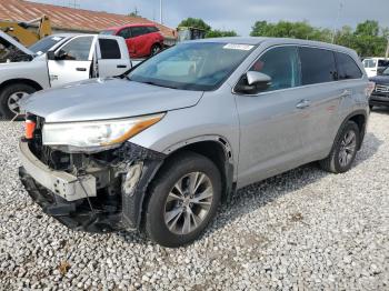  Salvage Toyota Highlander