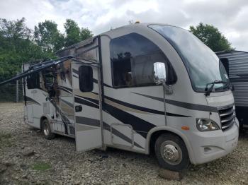  Salvage Thor Motor Home