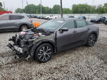  Salvage Toyota Crown Xle