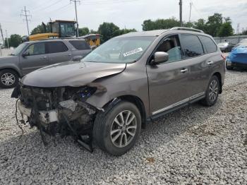  Salvage Nissan Pathfinder