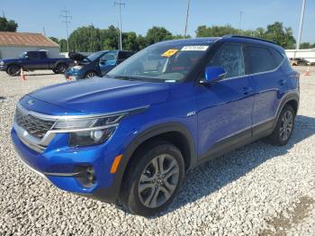  Salvage Kia Seltos