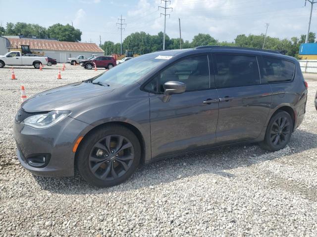 Salvage Chrysler Pacifica