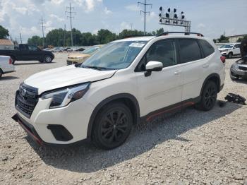  Salvage Subaru Forester
