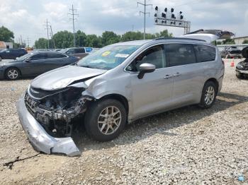  Salvage Chrysler Minivan