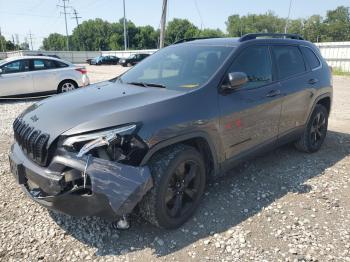  Salvage Jeep Grand Cherokee