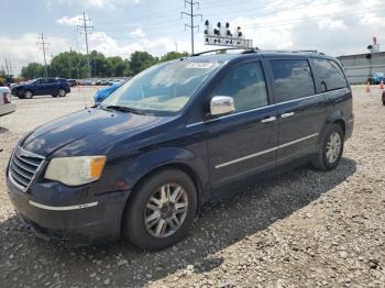  Salvage Chrysler Minivan