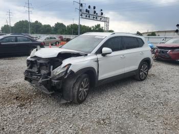  Salvage Volkswagen Taos