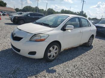  Salvage Toyota Yaris