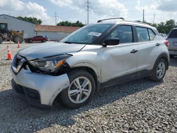  Salvage Nissan Kicks