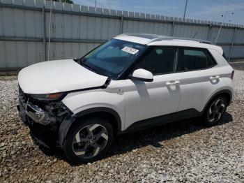  Salvage Hyundai VENUE