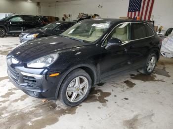  Salvage Porsche Cayenne