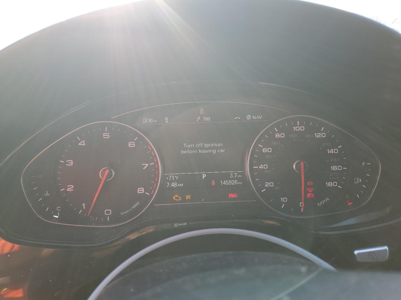 Audi A8 L Quattro Image 8