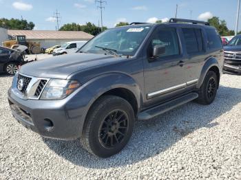  Salvage Nissan Pathfinder