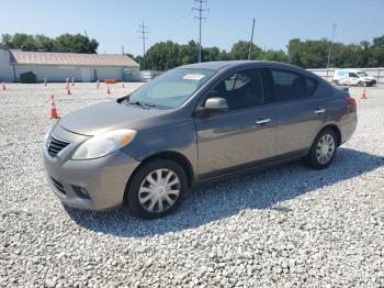  Salvage Nissan Versa