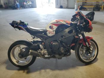  Salvage Honda Cbr Cycle