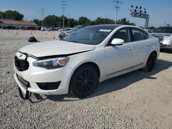  Salvage Kia Cadenza