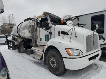  Salvage Kenworth Constructi