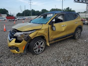  Salvage Kia Seltos