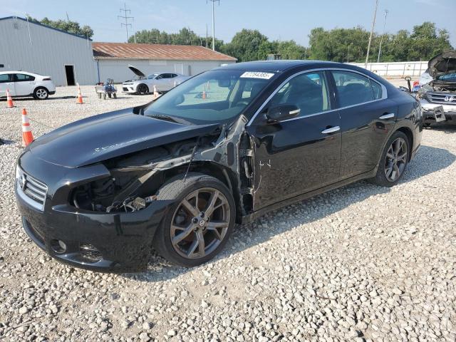  Salvage Nissan Maxima