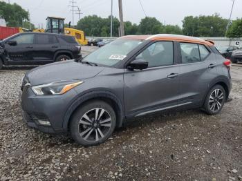  Salvage Nissan Kicks