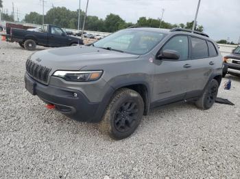  Salvage Jeep Cherokee