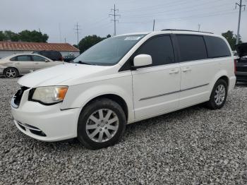  Salvage Chrysler Minivan