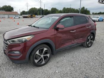  Salvage Hyundai TUCSON