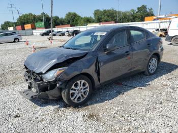  Salvage Toyota Yaris