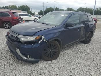  Salvage Mitsubishi Outlander