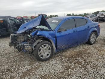  Salvage Dodge Avenger