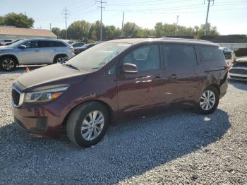  Salvage Kia Sedona