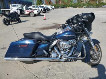  Salvage Harley-Davidson Fl