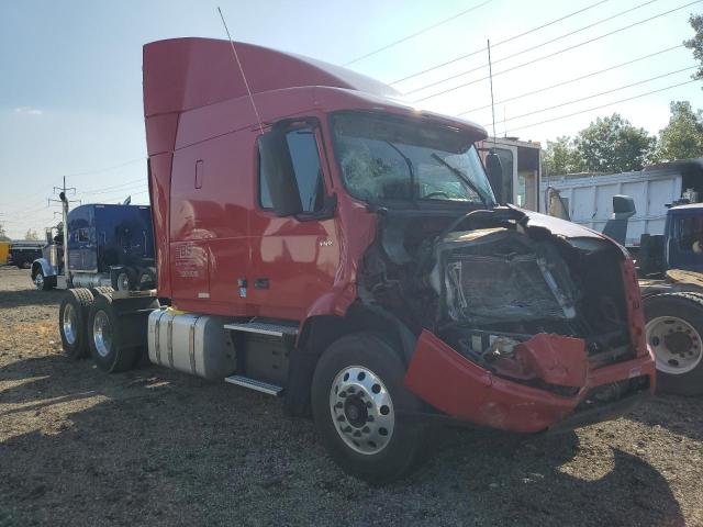  Salvage Volvo Vnr