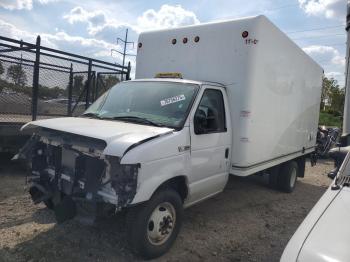  Salvage Ford E-350
